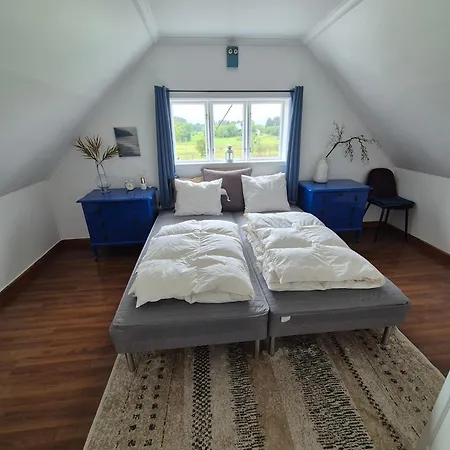 Holiday home Pa Leirvag/austrheim Leirvag